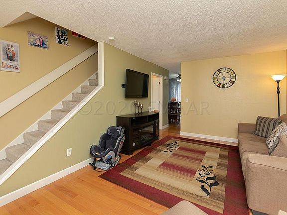 4th image of 237 12 1/2 Ave E #68