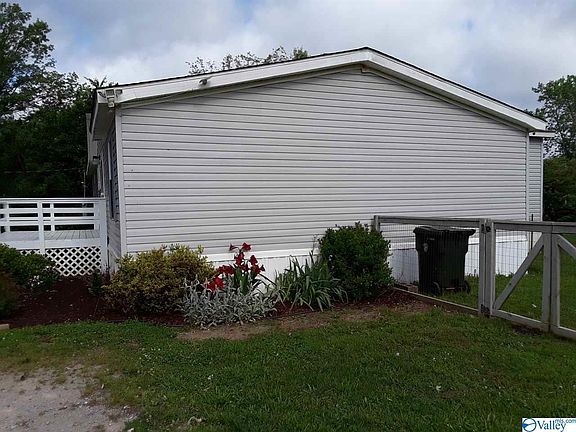 3rd image of 113 Danridge Dr