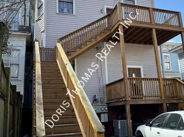 112 E Duffy St, Savannah, GA 31401