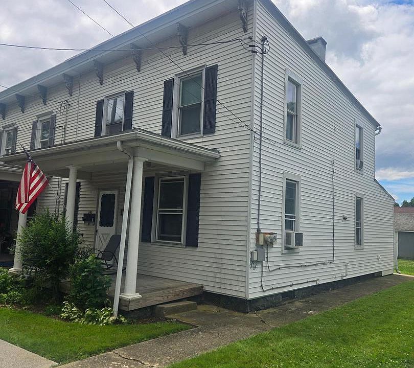 2nd image of S Lancaster St #245