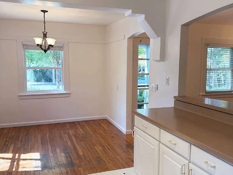 174 France St — Photo 4