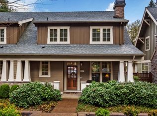 4697 Oakridge Rd, Lake Oswego, OR 97035