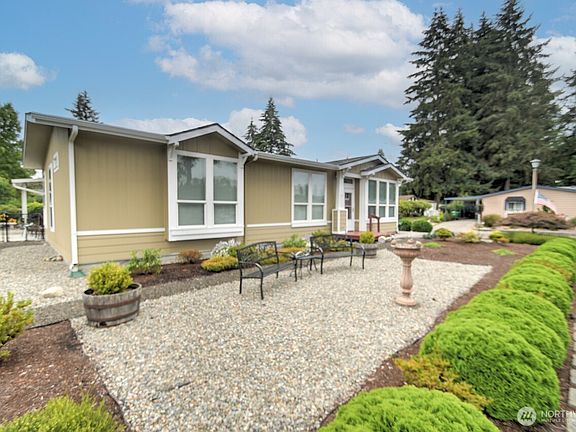 3rd image of 3700 14th Avenue SE #10