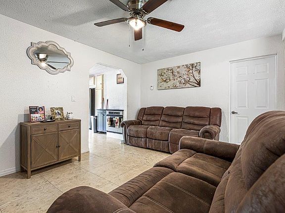 5th image of 3235 1st St