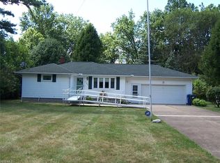 1186 Lancer Dr, Amherst, OH