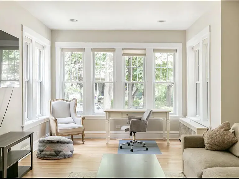 722 Seward St #1 — Photo 3
