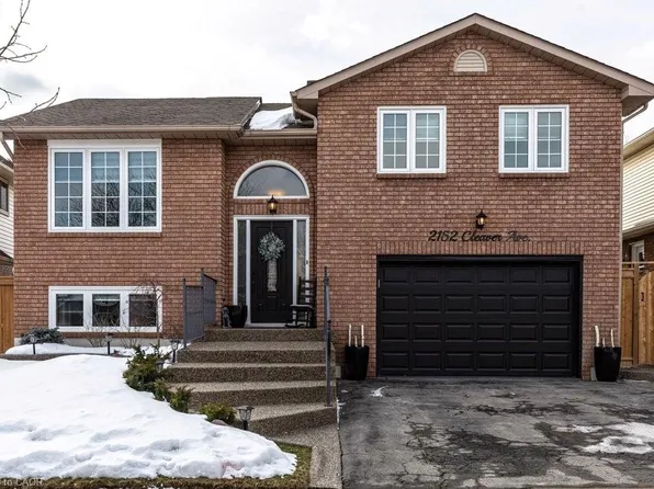 2152 Cleaver Ave, Burlington, ON L7M 3W3