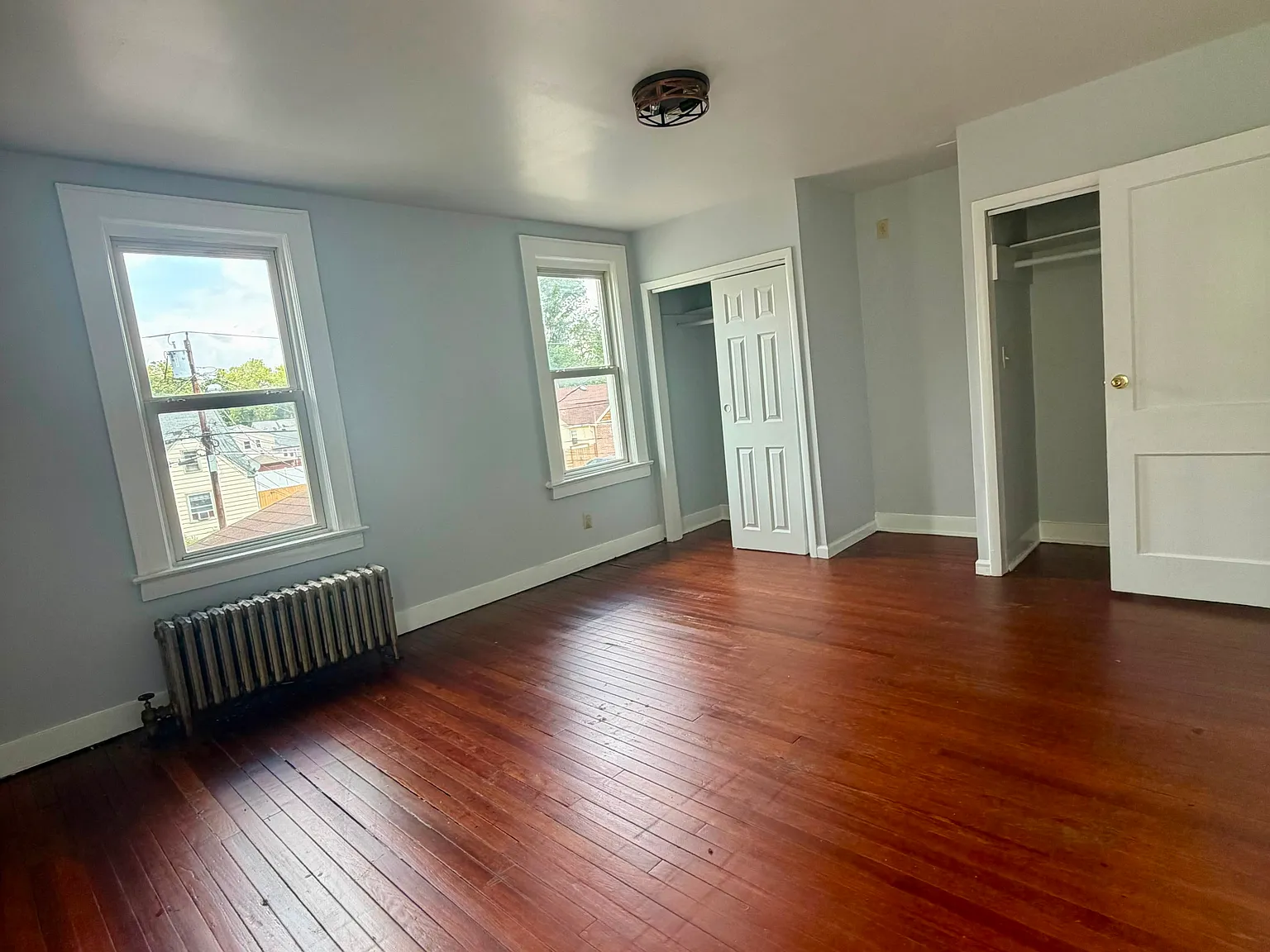 3 bed, 1000 sqft, $3,500 — Photo 4