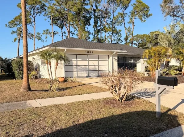 1837 Springwood Dr, Sarasota, FL 34232