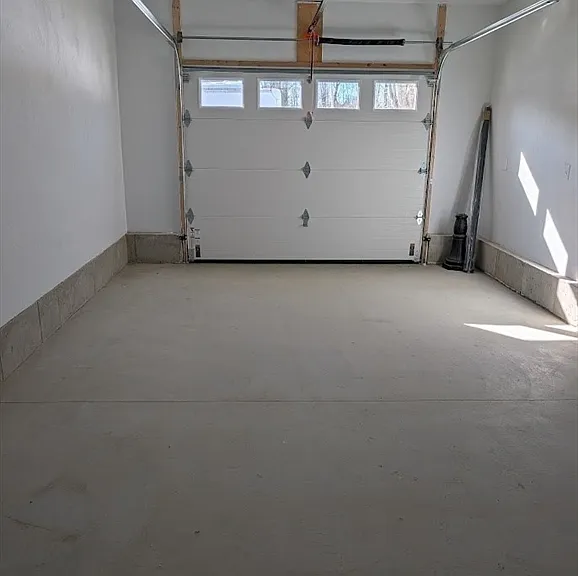 778 Main St #6 — Photo 32