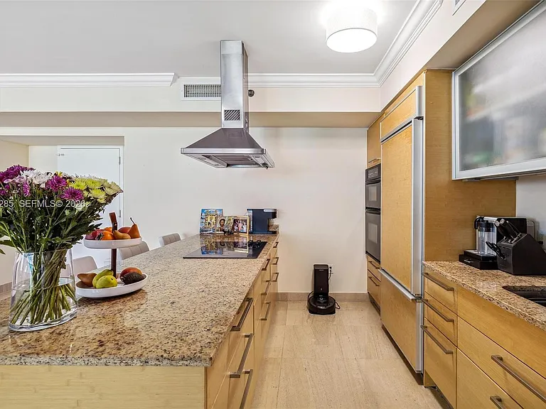 1800 S Ocean Dr #1010 — Photo 8