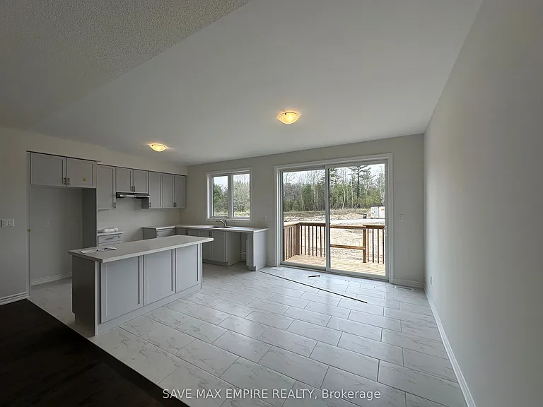 3 Tran St — Photo 9