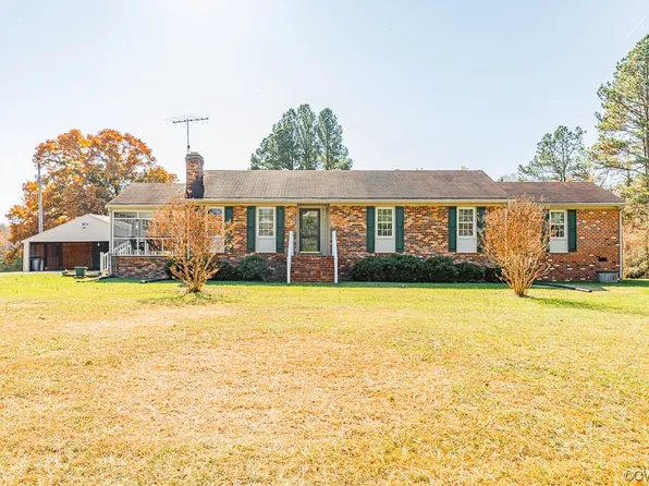 22028 Mattaponi Trl, Milford, VA 22514