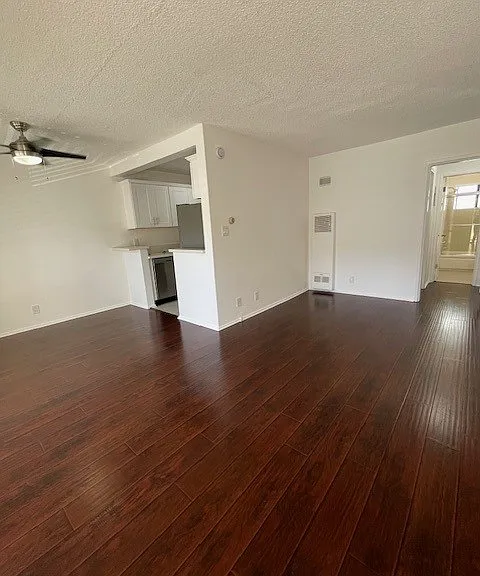 Unit 5 - 1 Bedroom 1 Bathroom