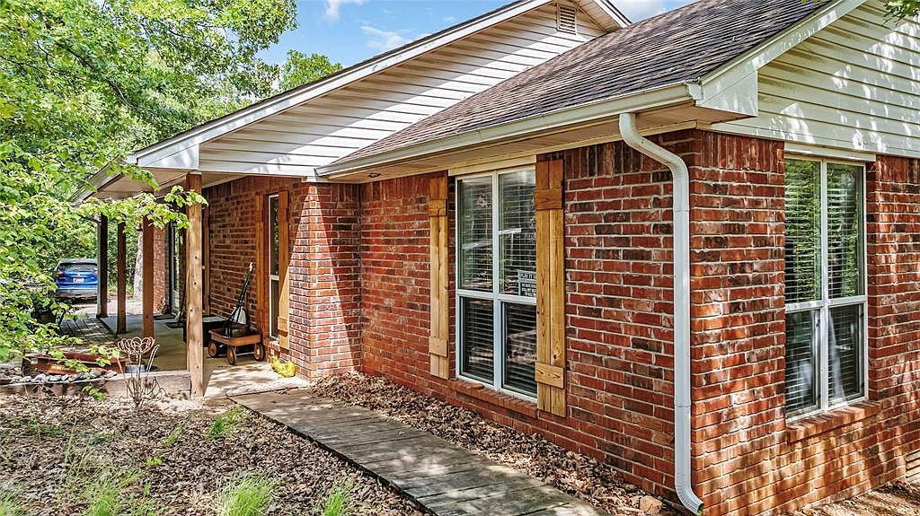 5043 Lance Dr, Sulphur, OK 73086 | Zillow