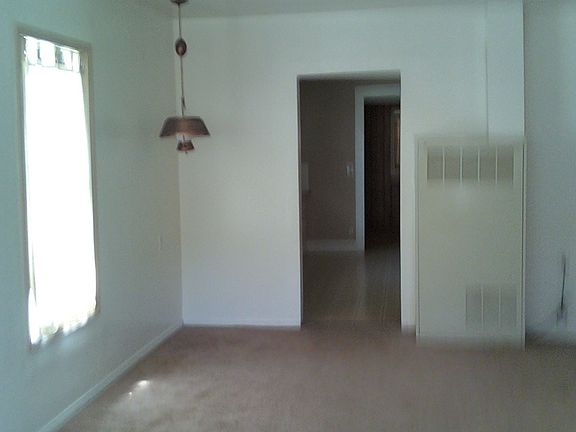 3rd image of 601 Grant St