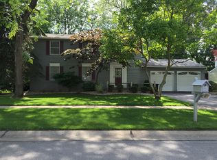 4717 Sheringham Ln, Sylvania, OH
