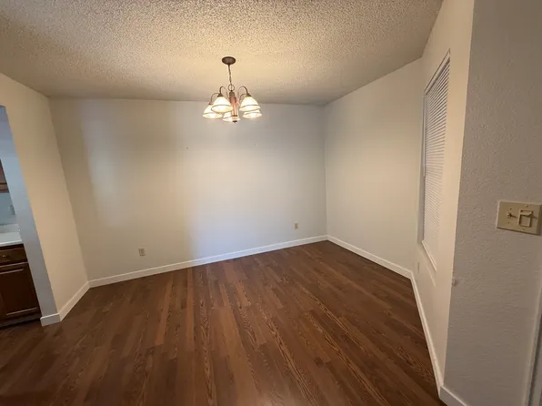 12043 W Cross Dr, Littleton, CO