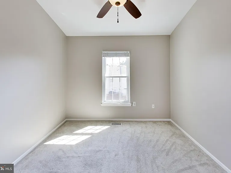 4 Earth Star Ct — Photo 20