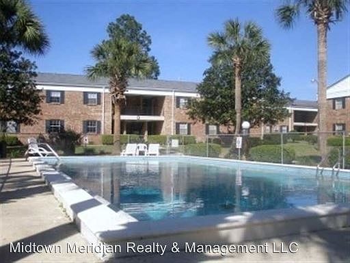 1st image of 2203 W Pensacola St #4