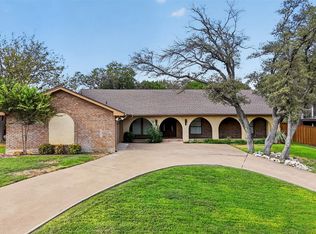 7624 Lake Highlands Dr, Fort Worth, TX 76179