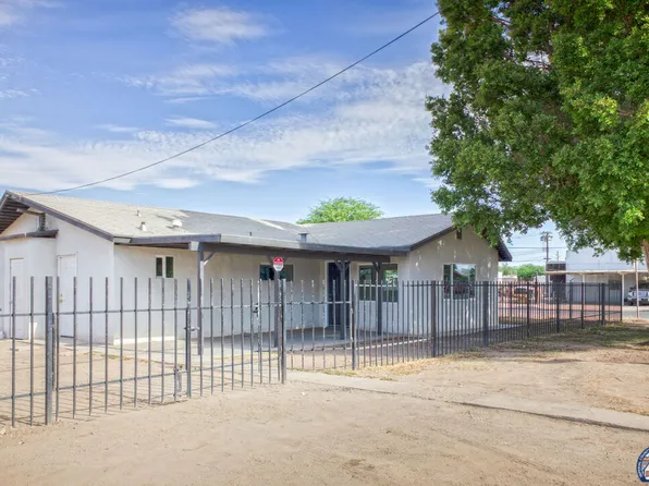 163 N Cesar Chavez St #163, Brawley, CA 92227