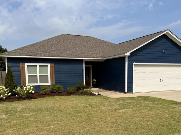 115 Thaxton Hills Dr, Thaxton, MS 38871