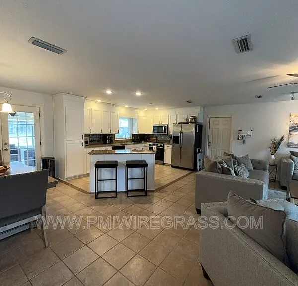 202 Pondella Dr — Photo 15