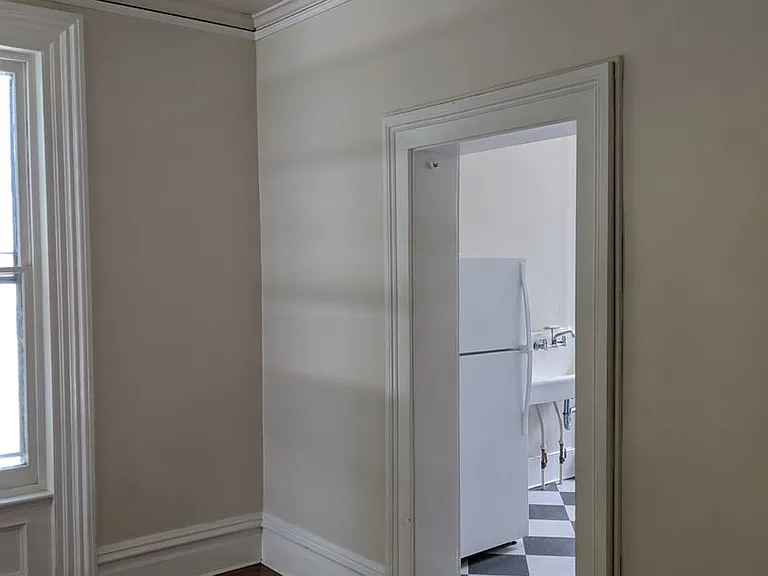 125 W Green St — Photo 10