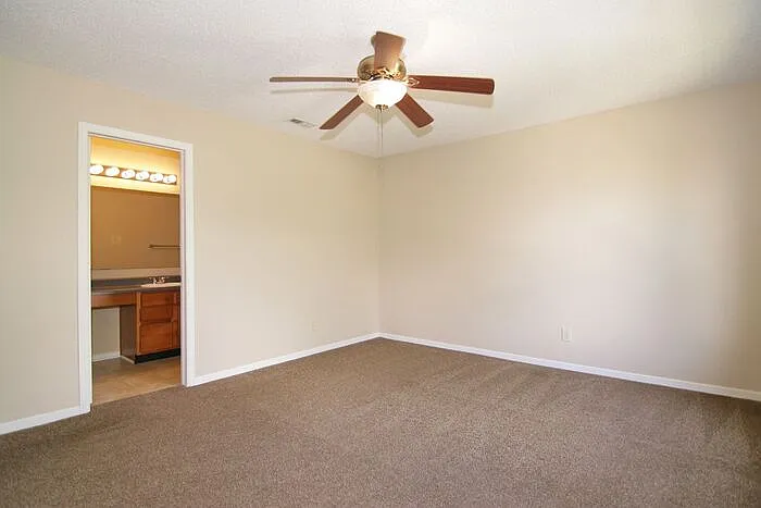 10252 Cumberland Pointe Blvd — Photo 13