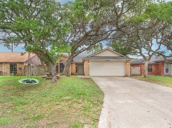 2155 Spring Park Dr, Ingleside, TX 78362