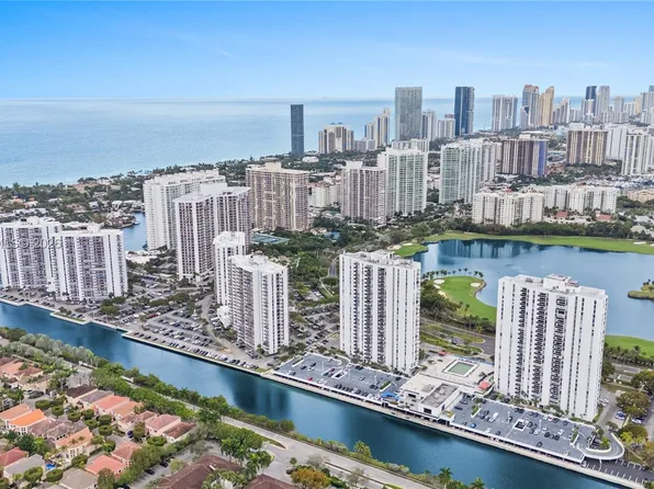 3675 N Country Club Dr APT 1501, Aventura, FL 33180