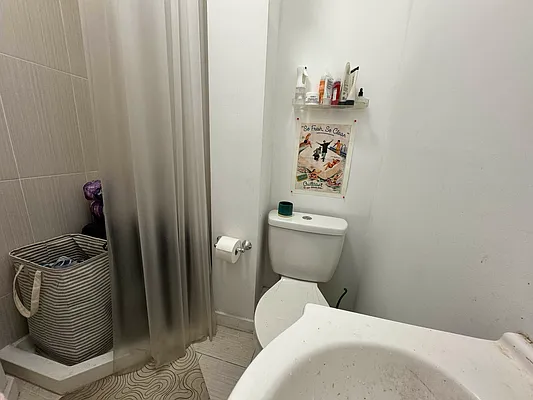 Rented by Rumah Realty Inc | media 7