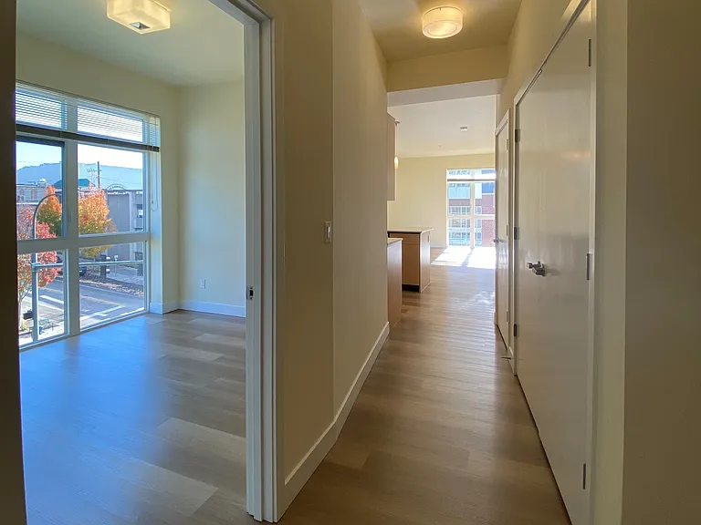 Library Place Apartments — Photo 122