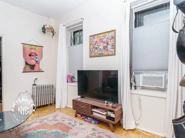 322 Rodney St APT 1, Brooklyn, NY 11211