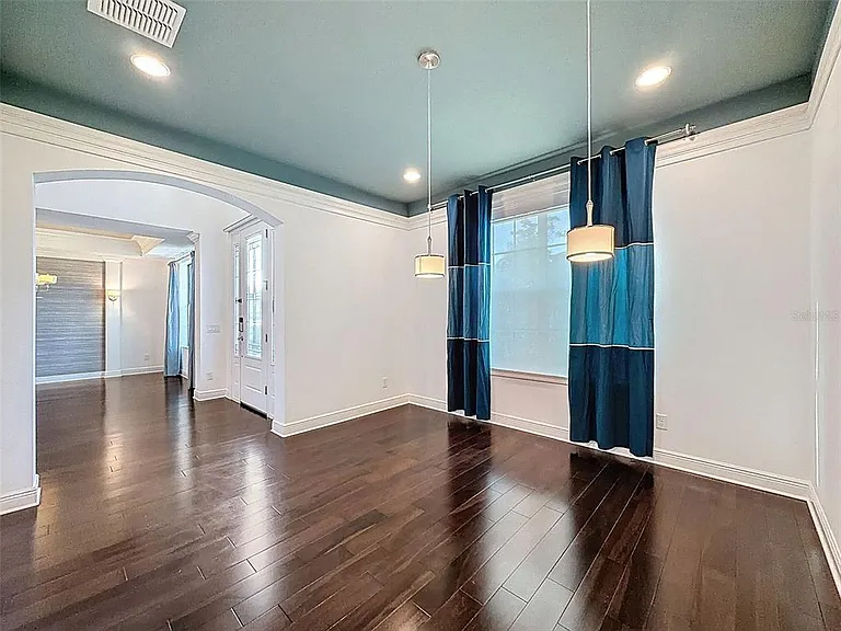 10701 Laurel Vista Way — Photo 14