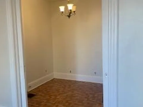 126 Tuers Avenue image 8 of 20