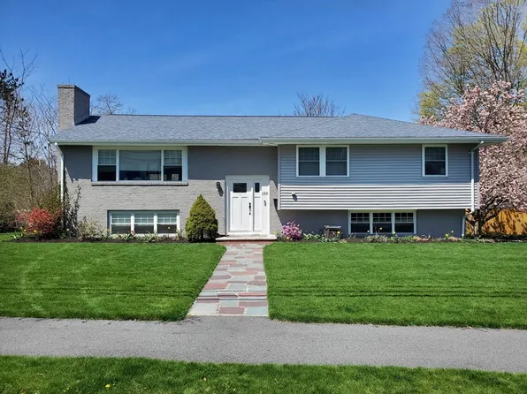 159 Rosemary Rd, Dedham, MA 02026