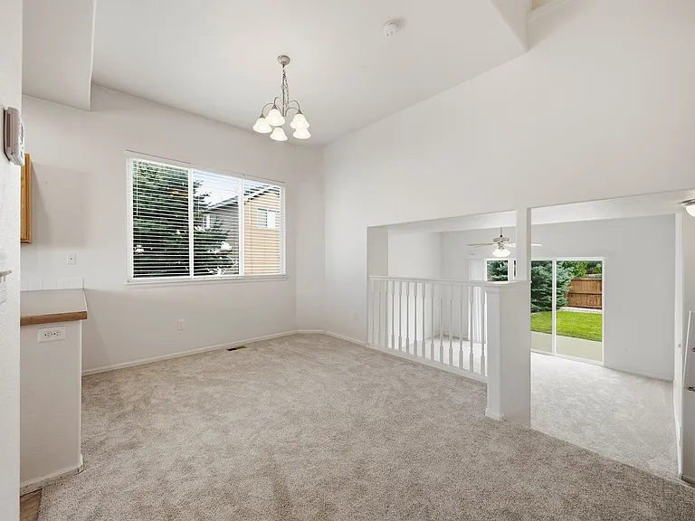 527 Stoney Brook Rd — Photo 2