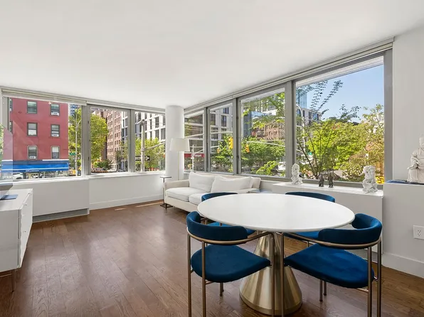 464 W 44th St APT 2F, New York, NY 10036
