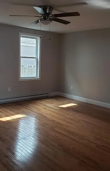 212 Robeson St — Photo 2