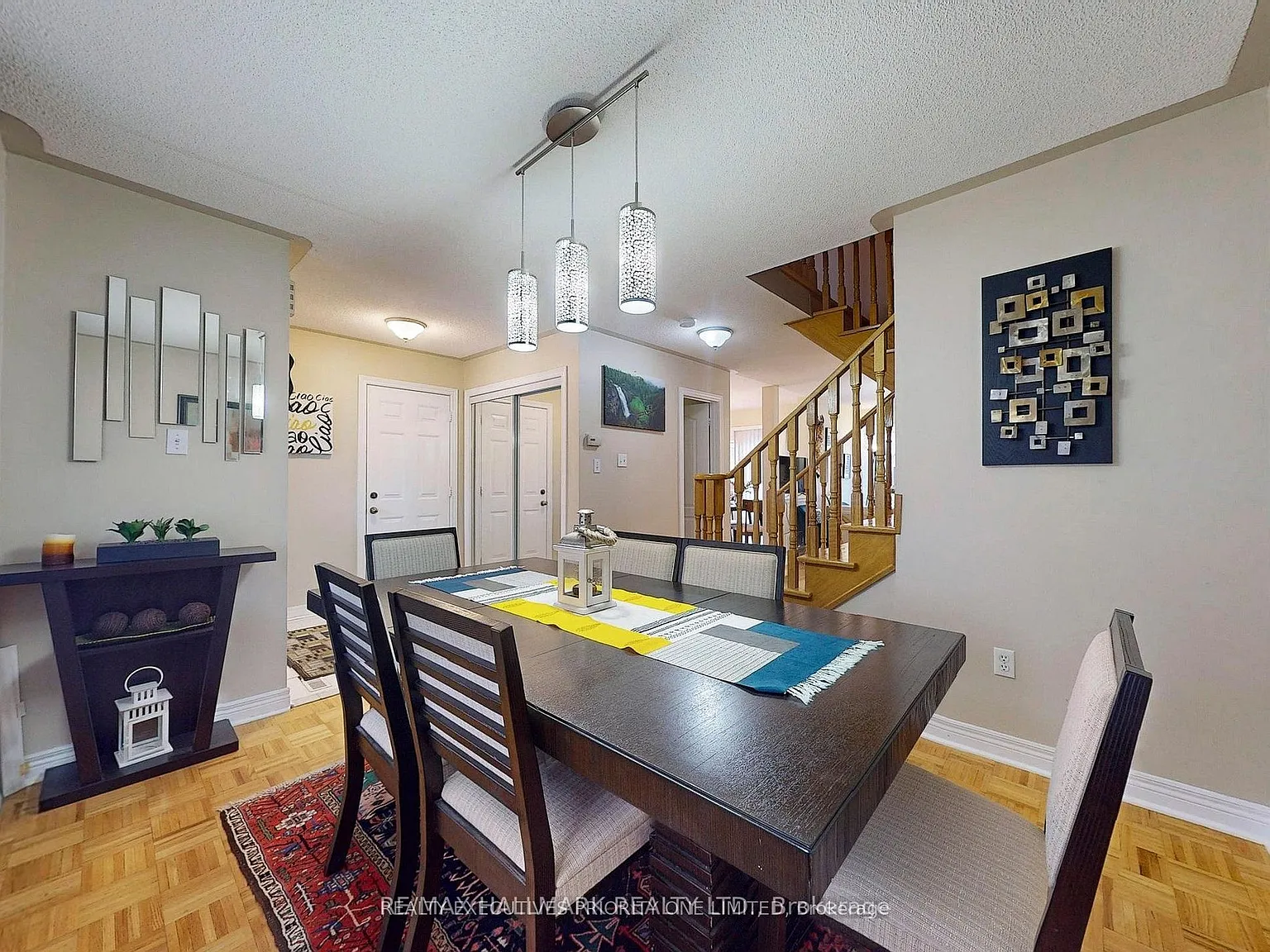 4 bed, $3,600 — Photo 3