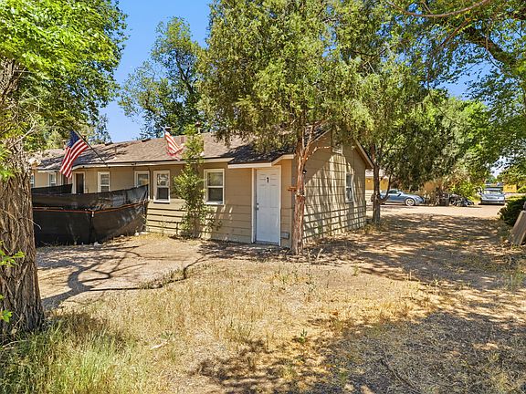 3rd image of 207 N Santa Fe Ave #1