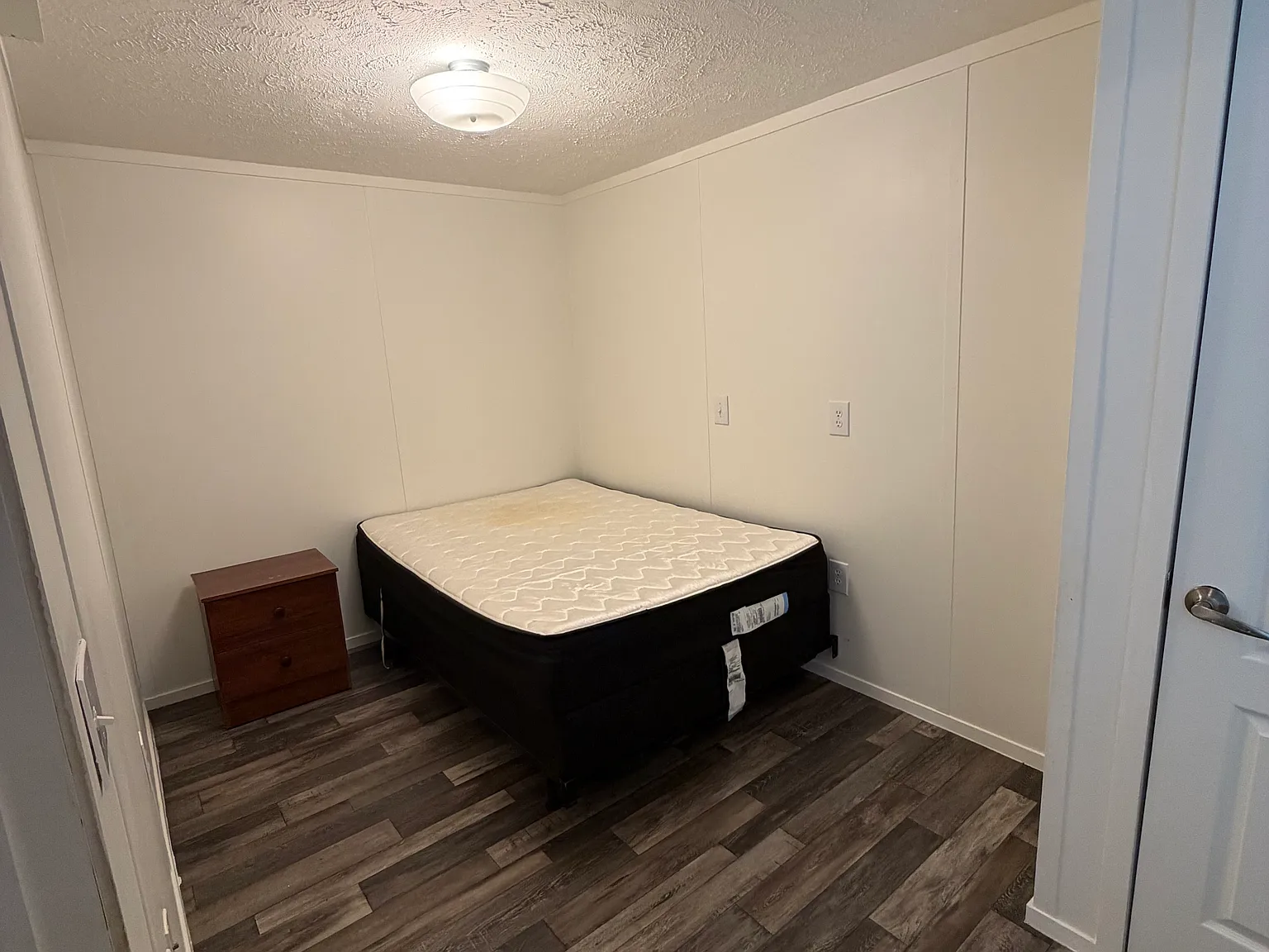 2 bed, 850 sqft, $1,200 — Photo 4