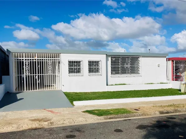 Jardines De Rio Grande Calle #48-BC229, Rio Grande, PR 00745