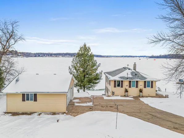 11958 Chisago Blvd, Chisago City, MN 55013