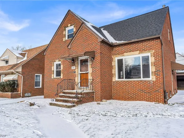1885 Beverly Hills Dr, Euclid, OH 44117