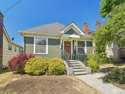 8045 14th Avenue NE, Seattle, WA, 98115