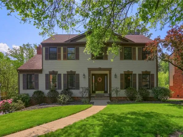 5124 Bronwyn Ct, Gibsonia, PA 15044