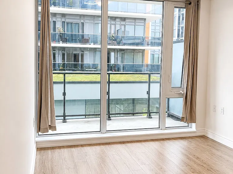 9608 Yonge St #305 — Photo 9